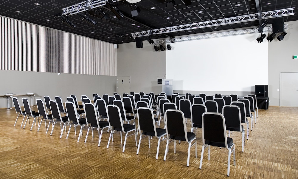 Hotell Charlottenberg 46/55