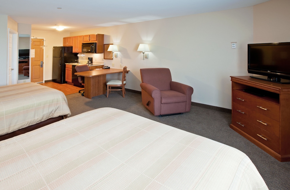 Candlewood Suites Louisville North 16/67