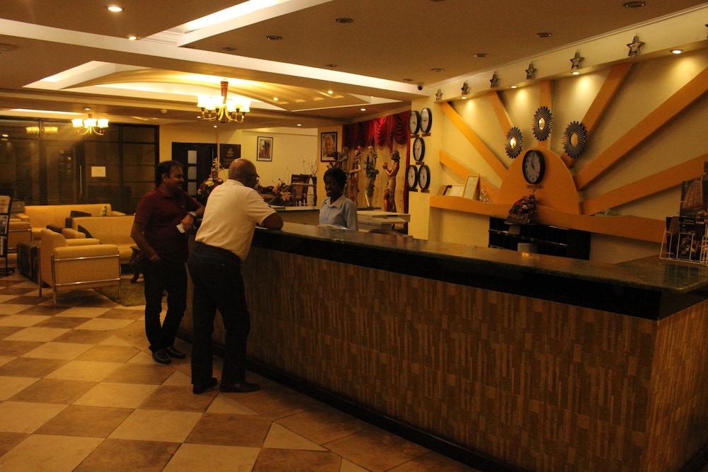 Hotel Sapphire 39/68