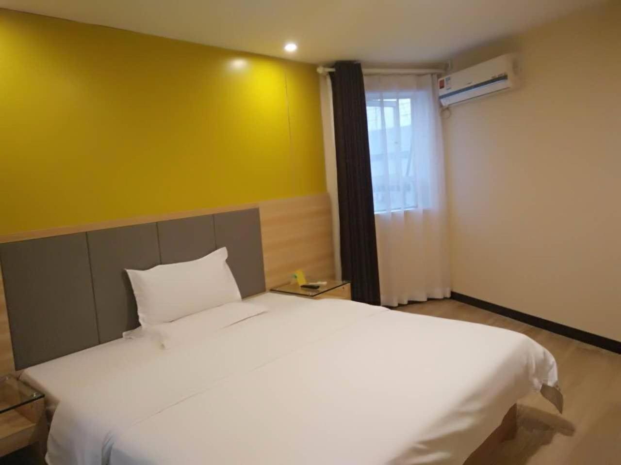 7 Days Inn (Changsha Yinpenling Liugoulong Metro Station) 21/44