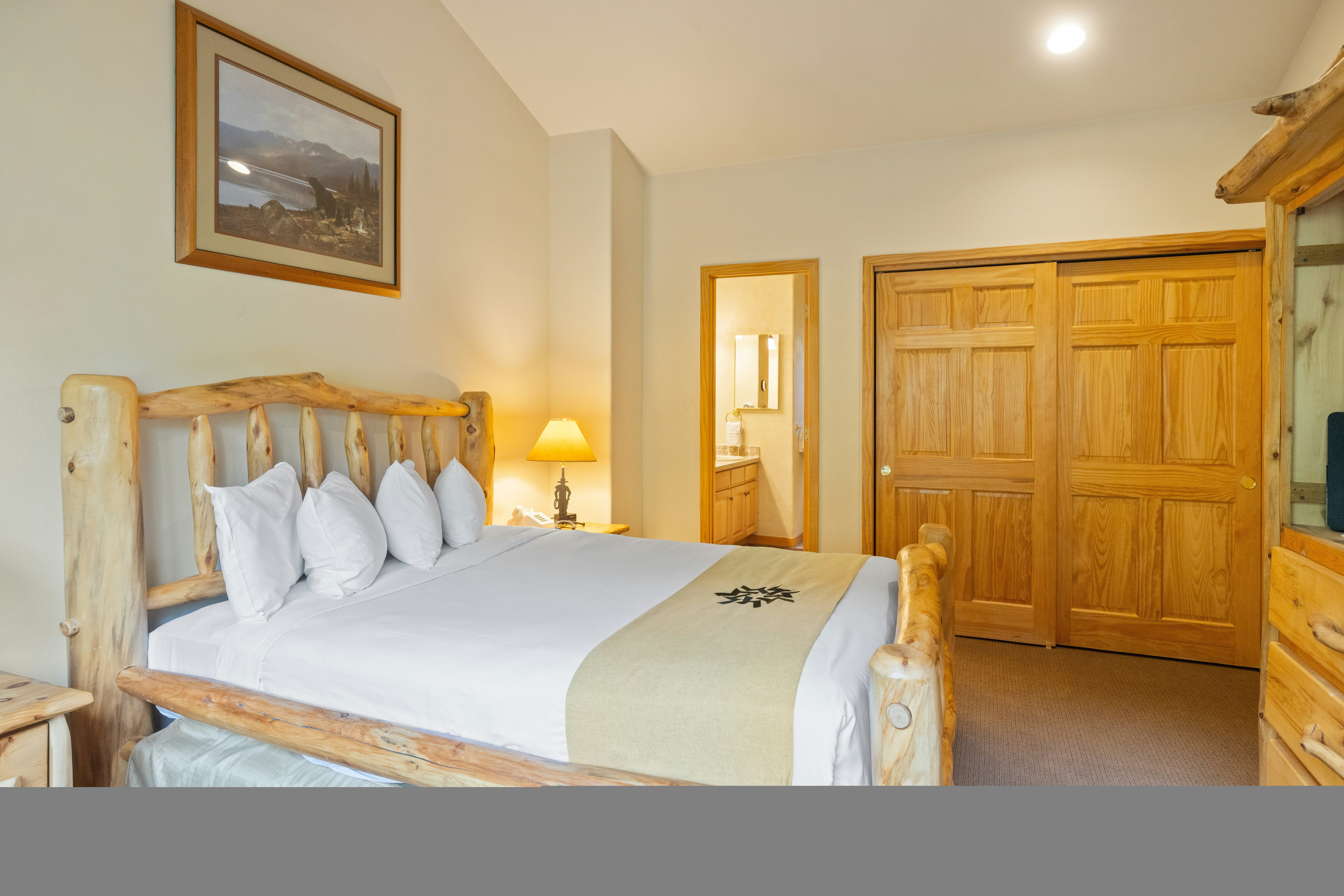 3 Bedrooms, Town House, 2 Bathrooms, North Wing