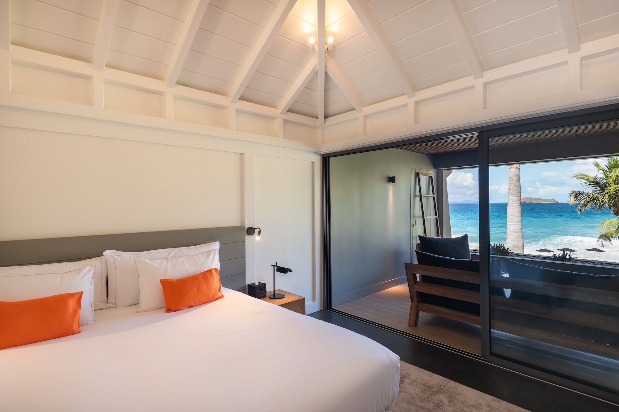 Grand, Ocean, Deluxe, King Bed, Balcony