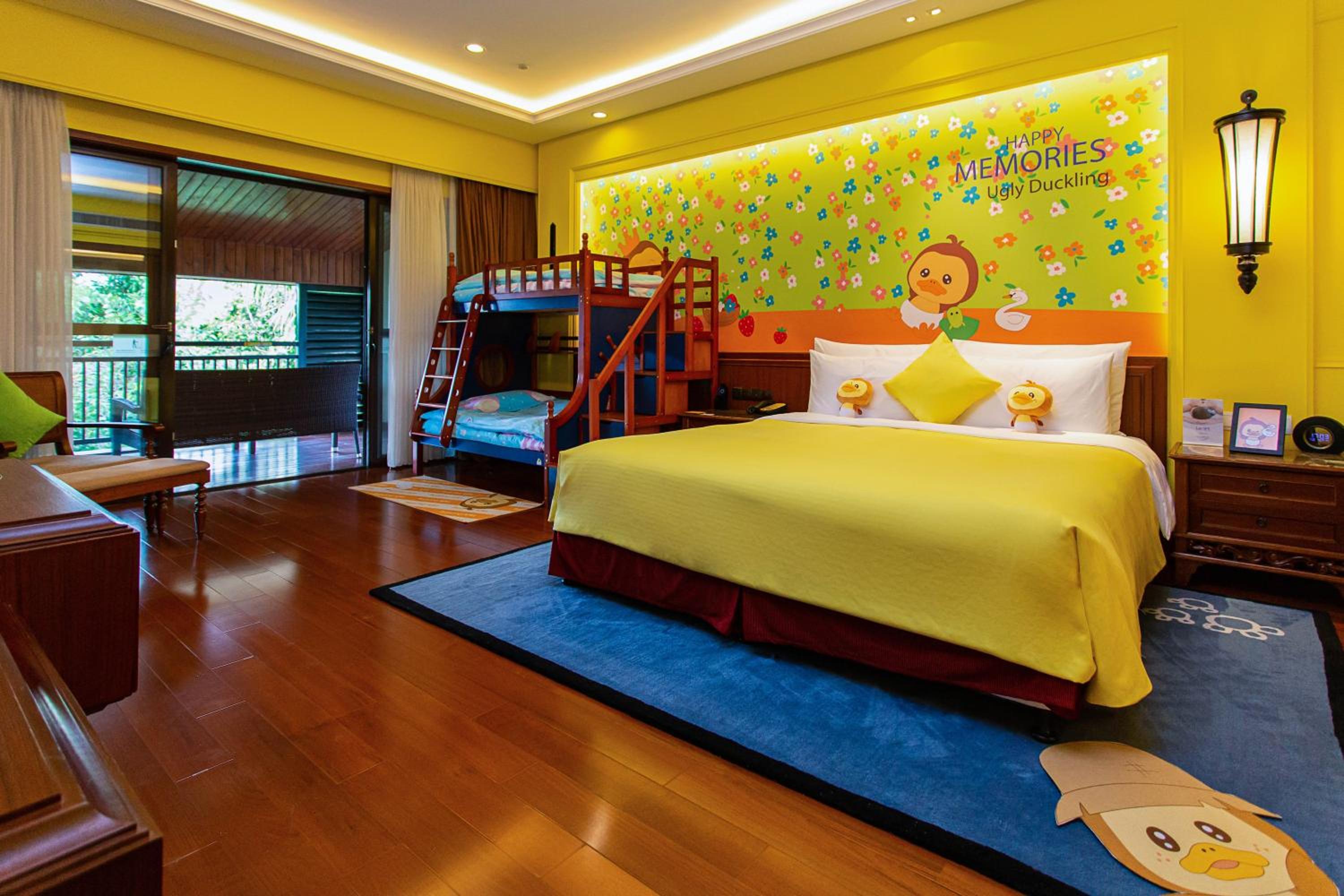1 Bedroom, Kids Suite, King Bed, with Child Extra Bed