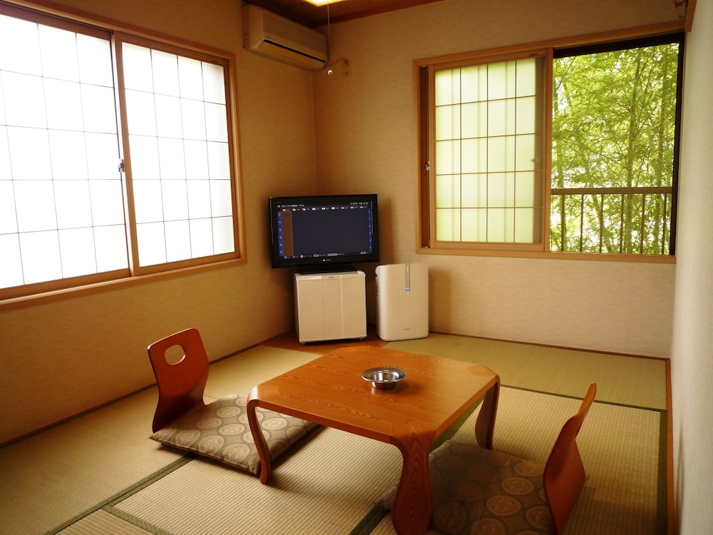 Takanoya 43/50