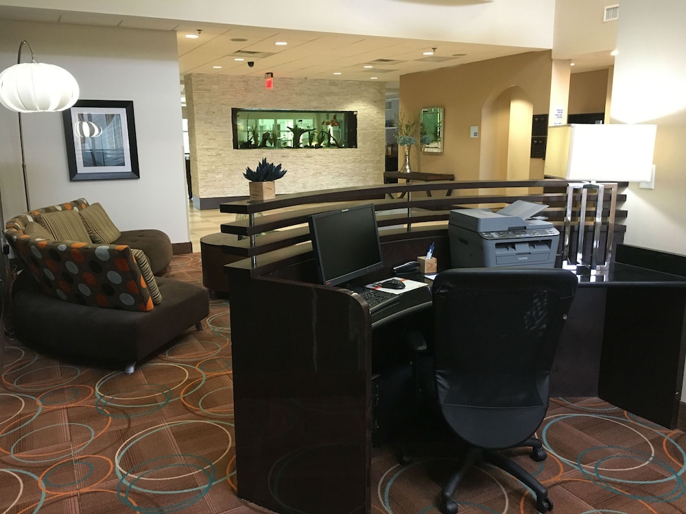 Holiday Inn Express & Suites Havelock NW-New Bern, an IHG Hotel 40/45