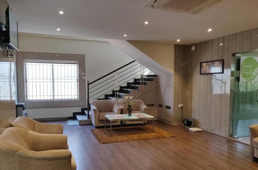 IWE SUITES, BANGALORE 33/50