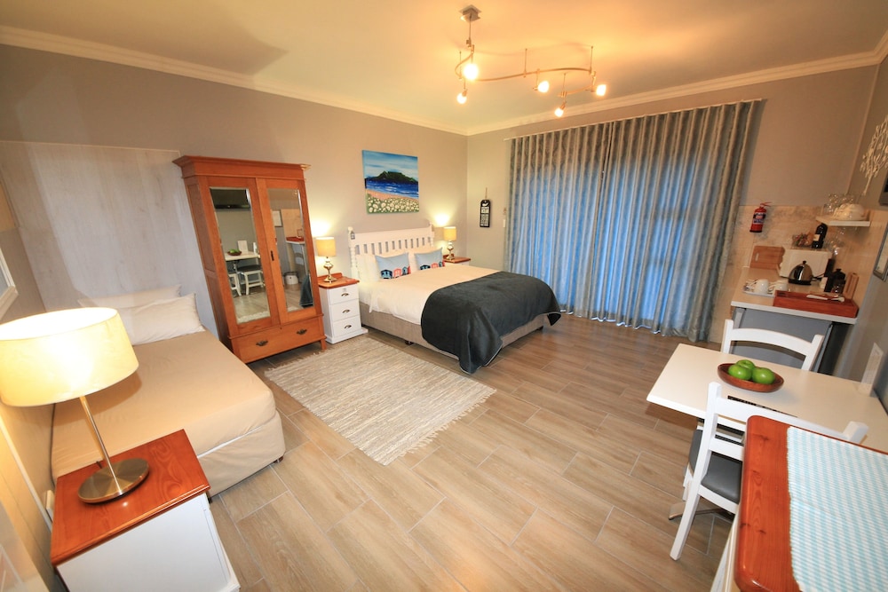 Bay View Somerset West 29/50