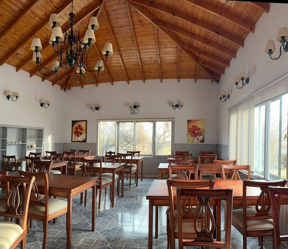 HOTEL PICOS DEL SUR 46/58