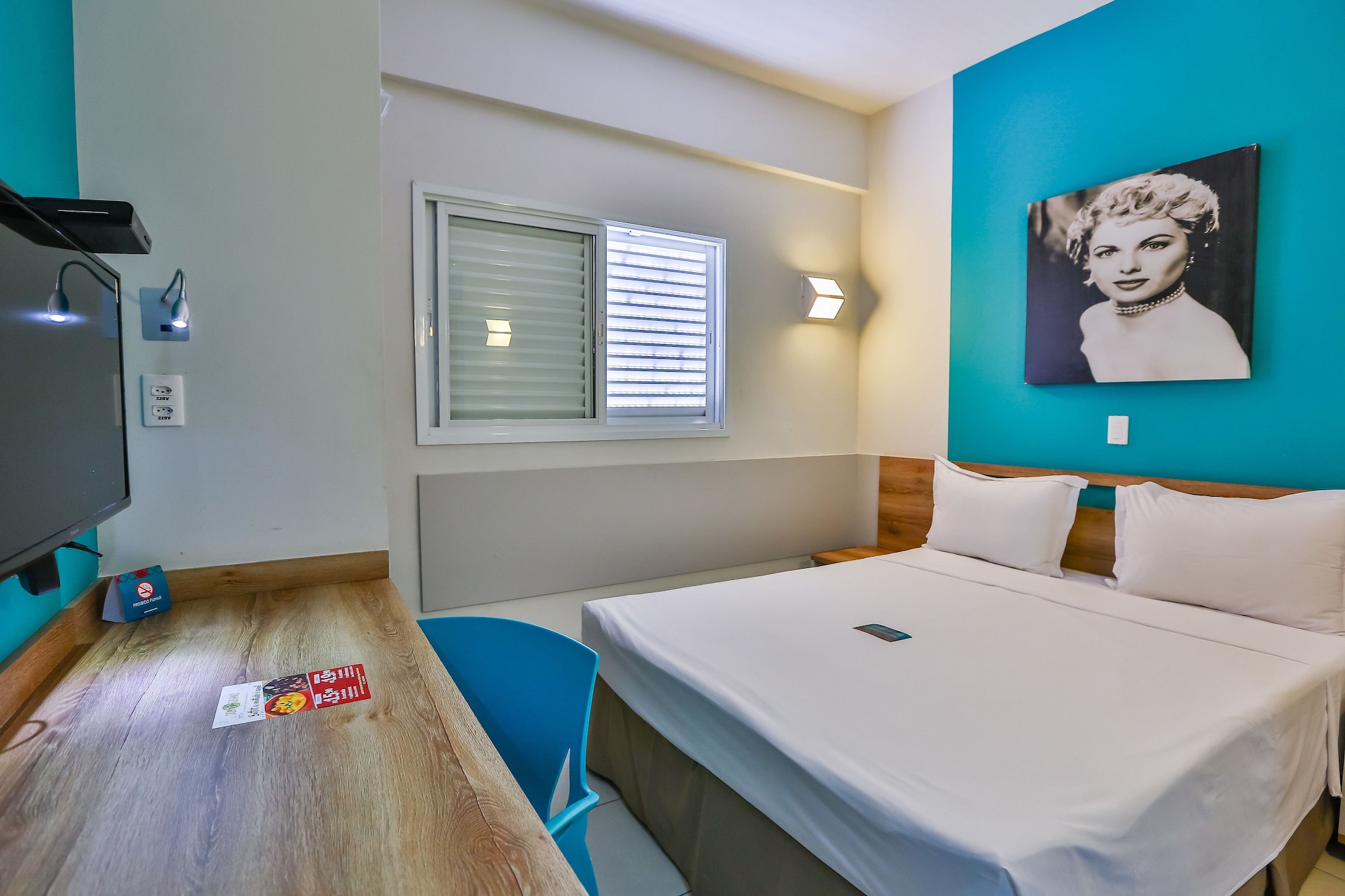STANDARD, DOUBLE BED