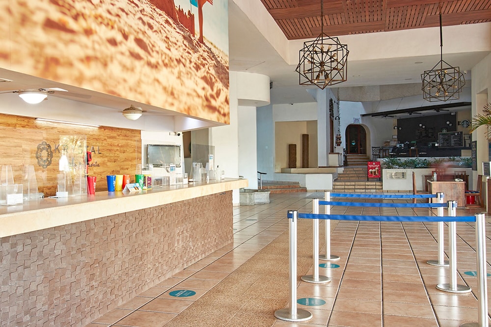 Krystal Ixtapa All Inclusive 7/76
