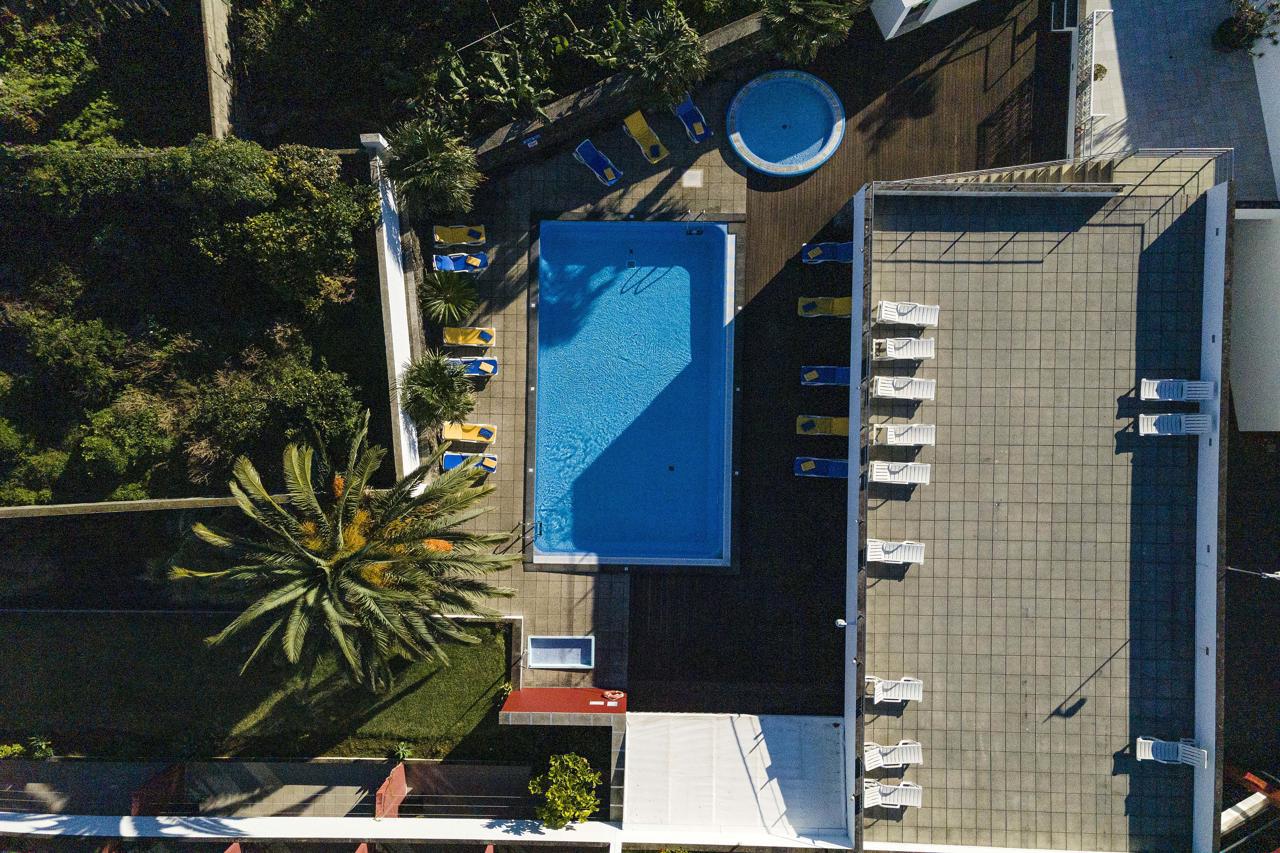 Antillia Hotel 119/127