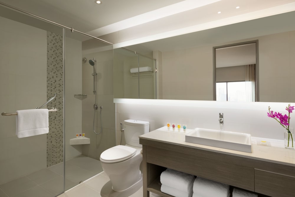 HYATT PLACE BANGKOK SUKHUMVIT 13/69