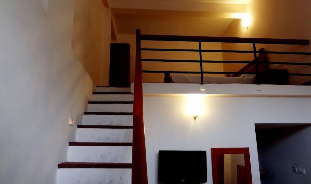 RAAHAT INN 10/15