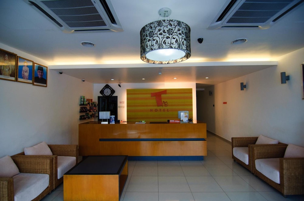 T Changlun Hotel 2/26