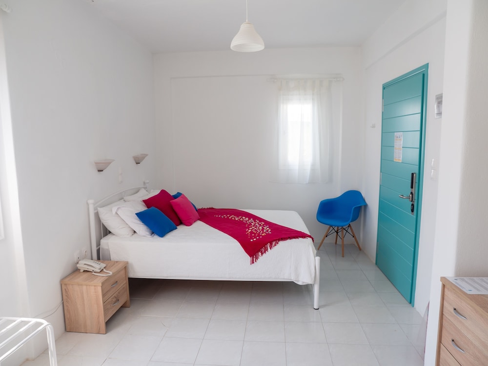 Amaryllis Beach Hotel 14/50