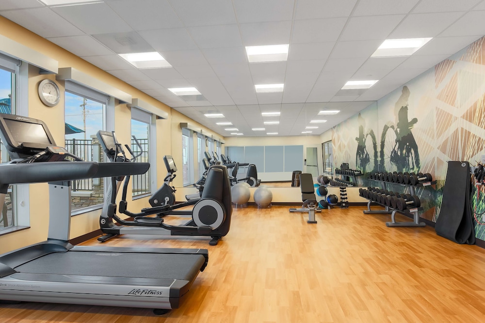 Hyatt Place Austin Cedar Park 20/50