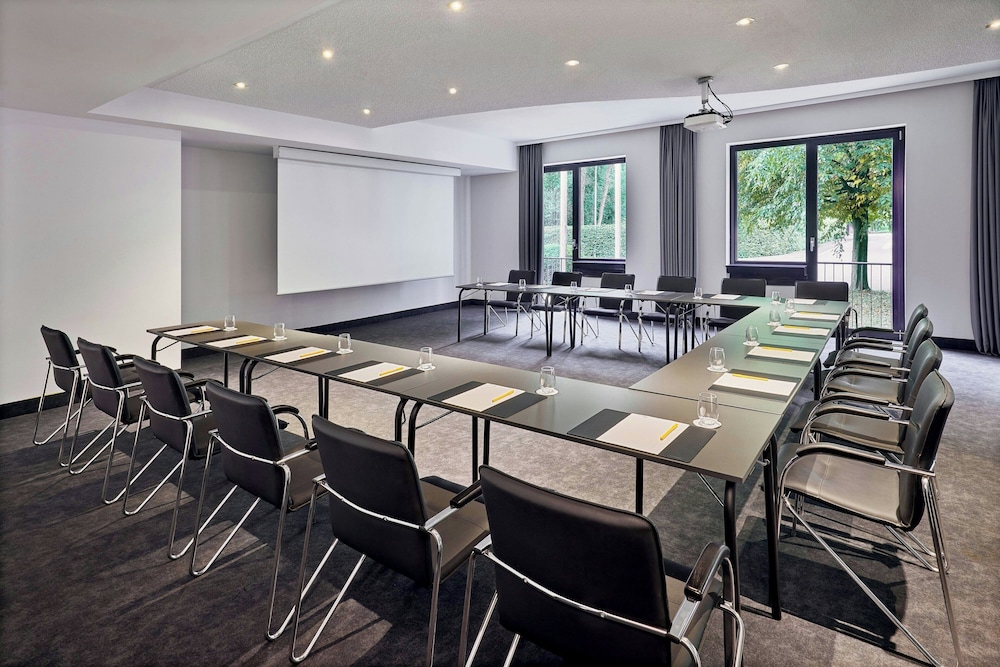 FOUR POINTS FLEX by Sheraton Ratingen Dusseldorf Airport 65/71