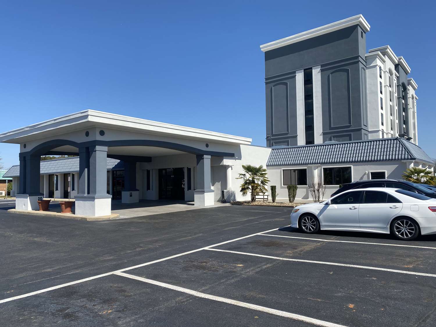 MainStay Suites Conover-Hickory 31/32