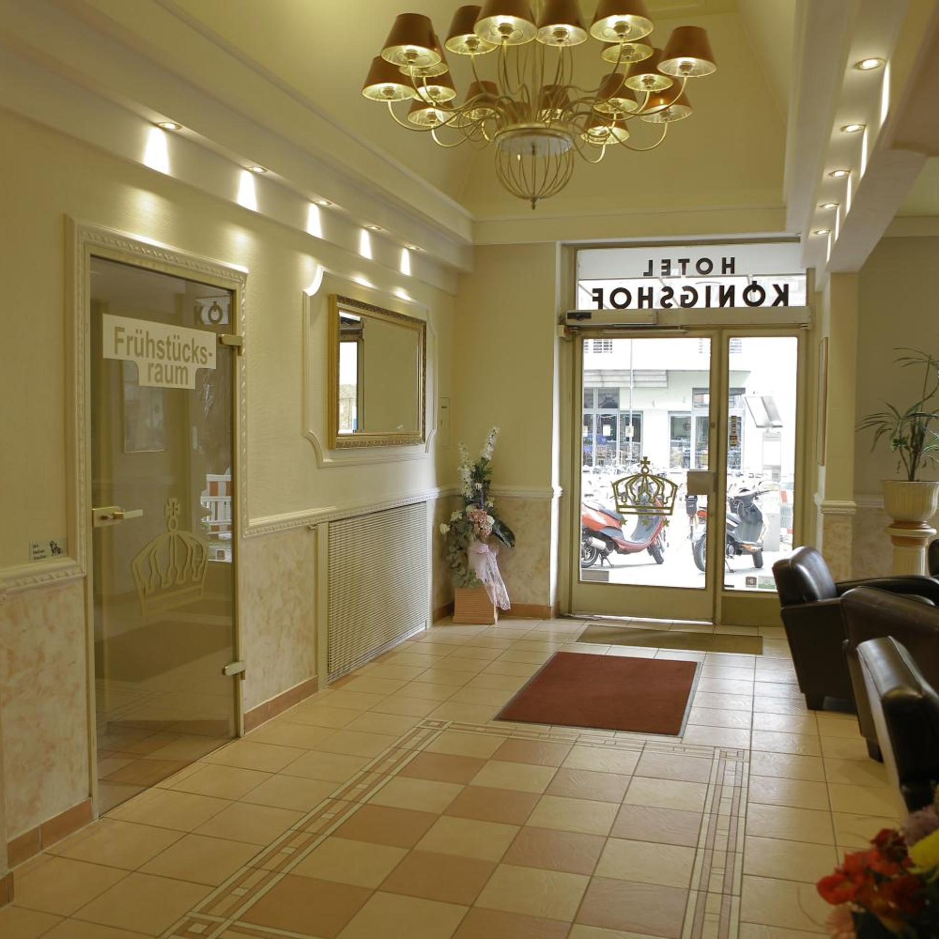 Hotel Konigshof 10/58