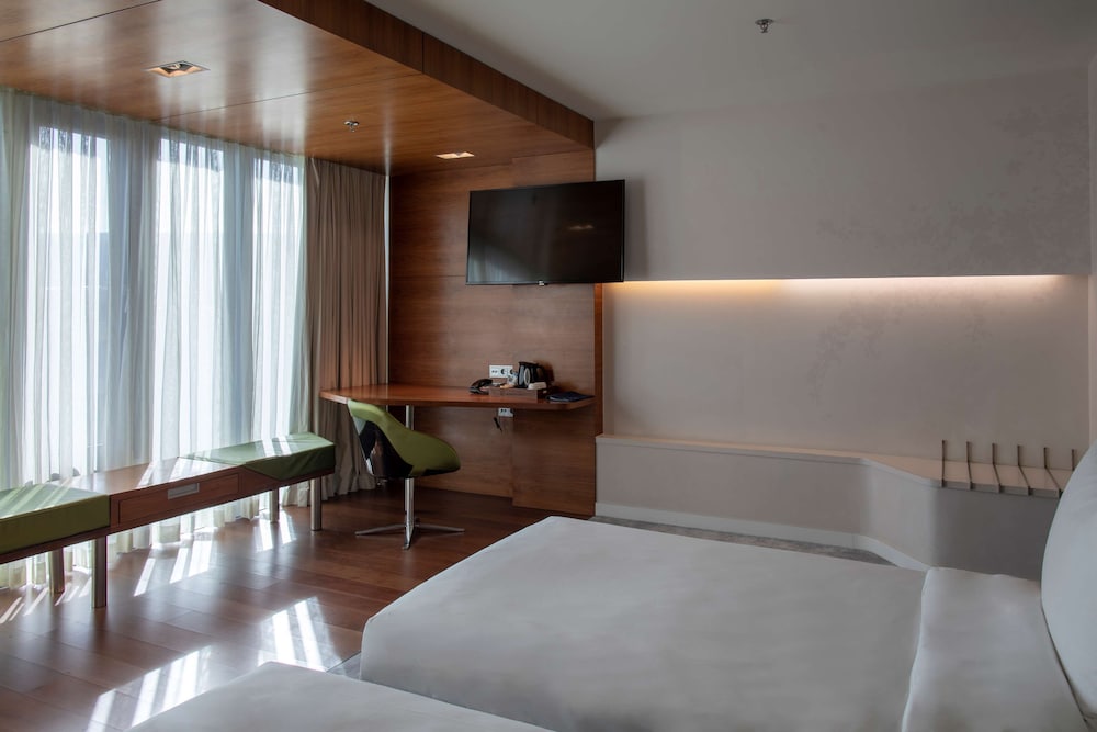 Radisson Blu Iveria 35/74