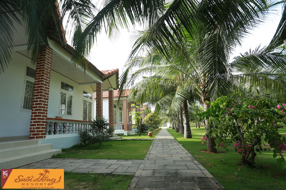 Suoi Hong Resort 25/33