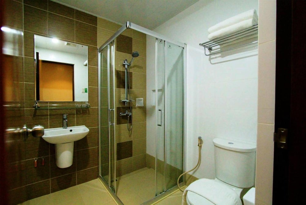 Coron Soleil Express Hotel 21/65