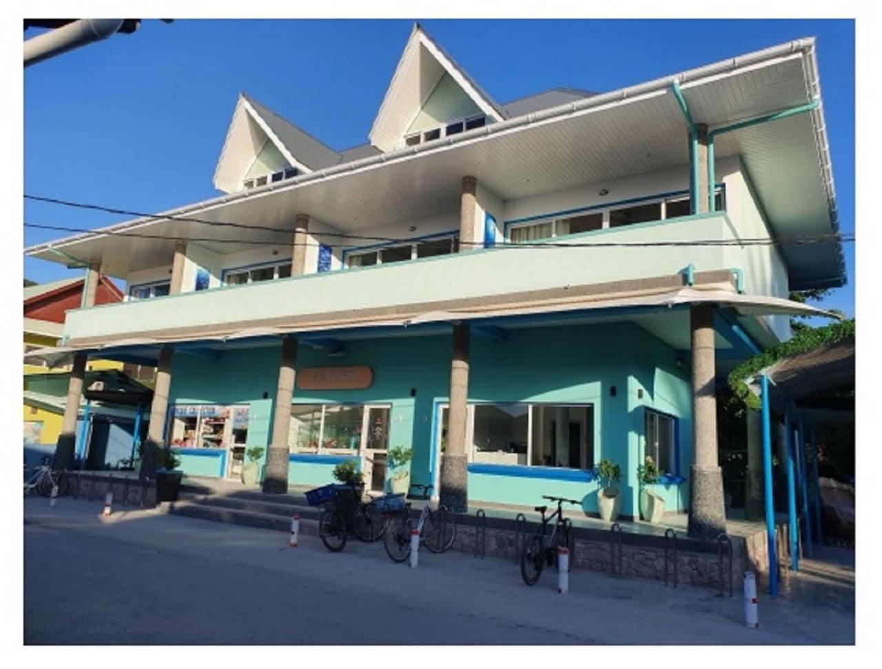 La Digue Self Catering 2/46
