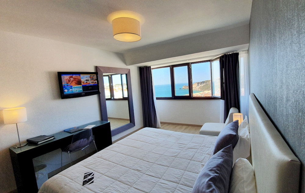Miramar Hotel and Spa 23/63