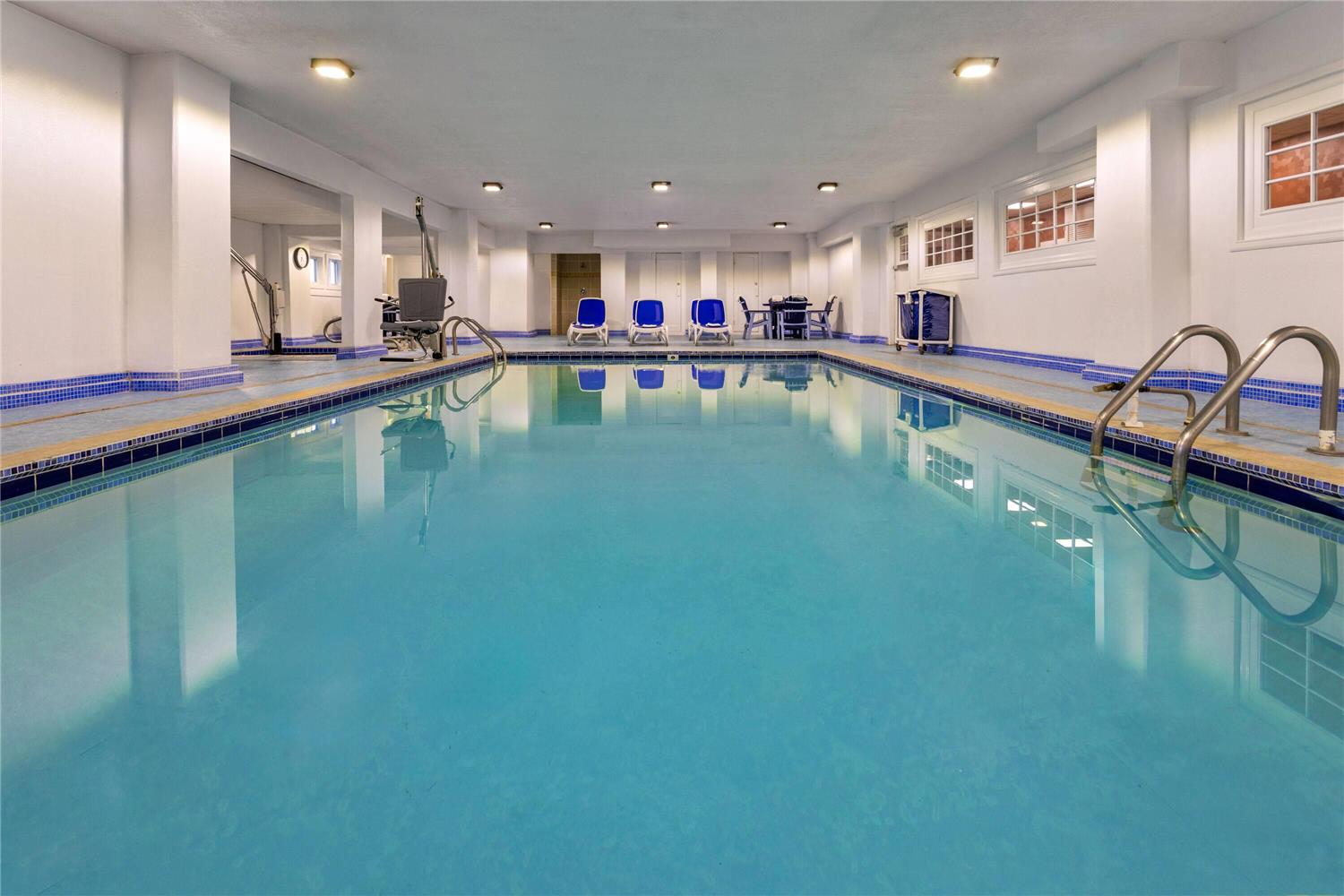Howard Johnson Plaza Hotel By Wyndham Ocean City Oceanfront 17/31