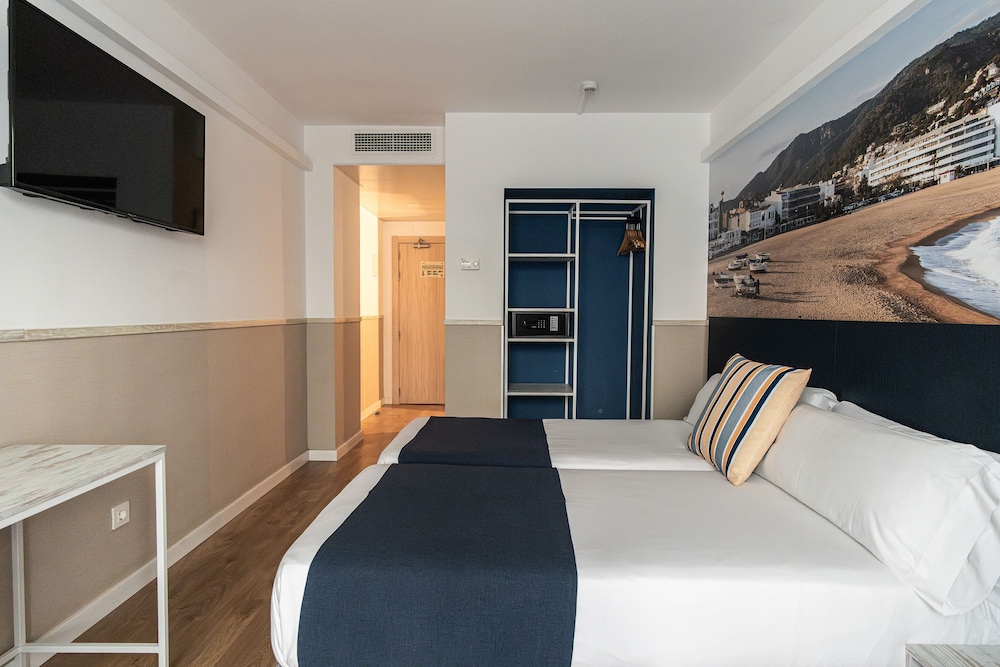 SUPERIOR, DOUBLE BED