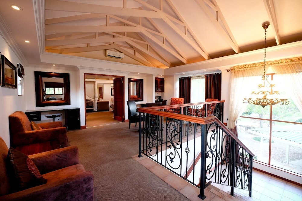 Oxbow Country Estate 23/43