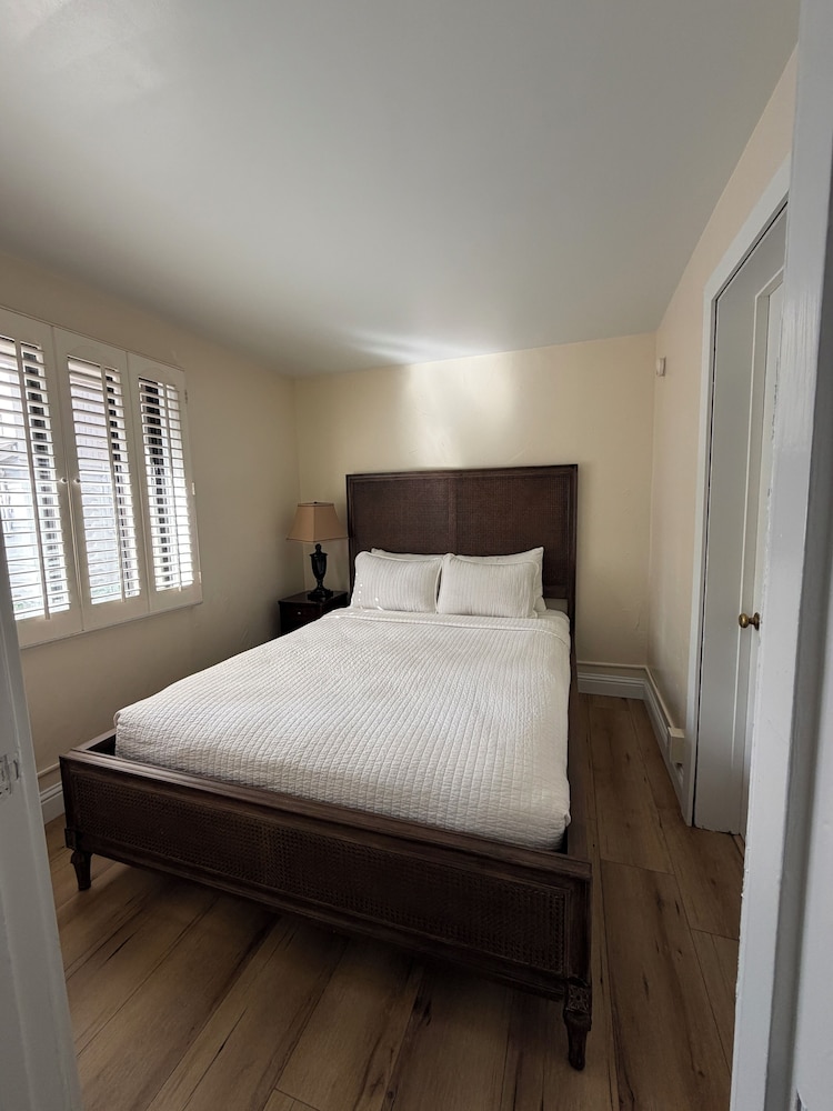 Carmel Resort Inn 30/72