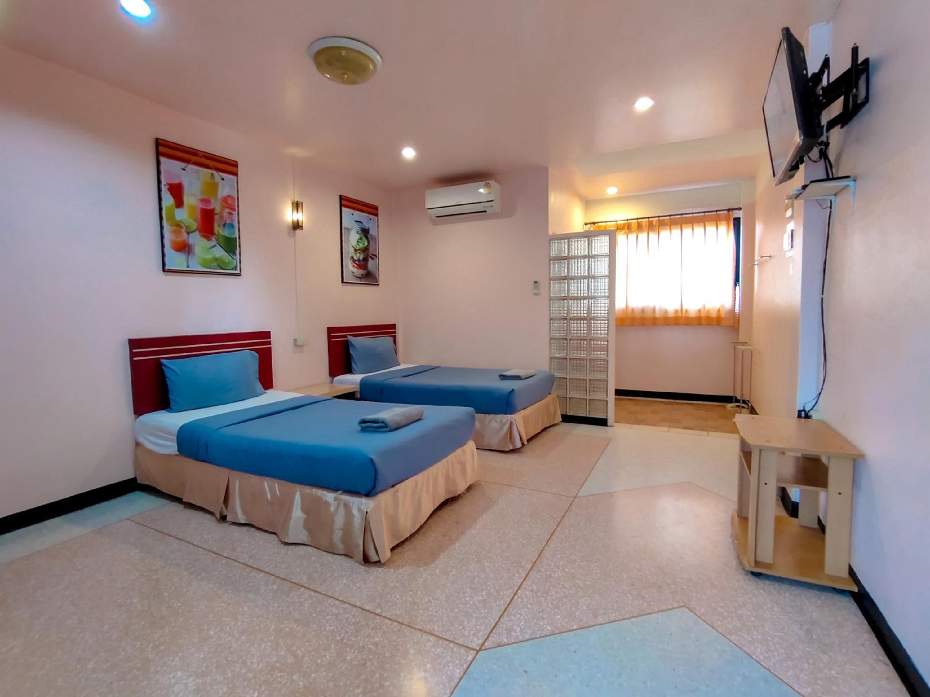 Semi Room, Standard, Twin Beds, 2 Semi Double Beds