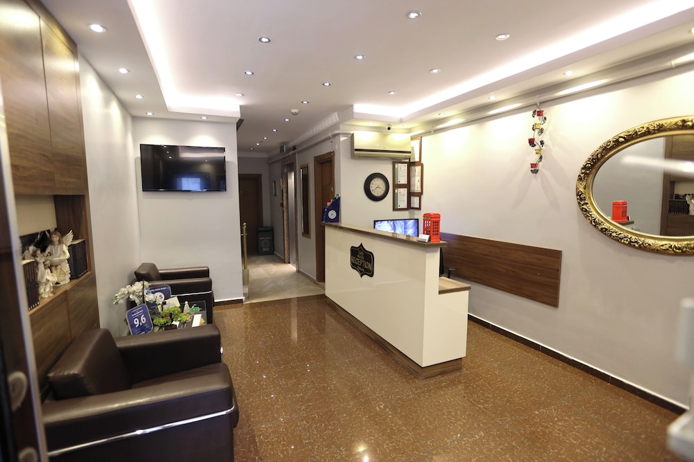 Zendy Suite Hotel 14/88