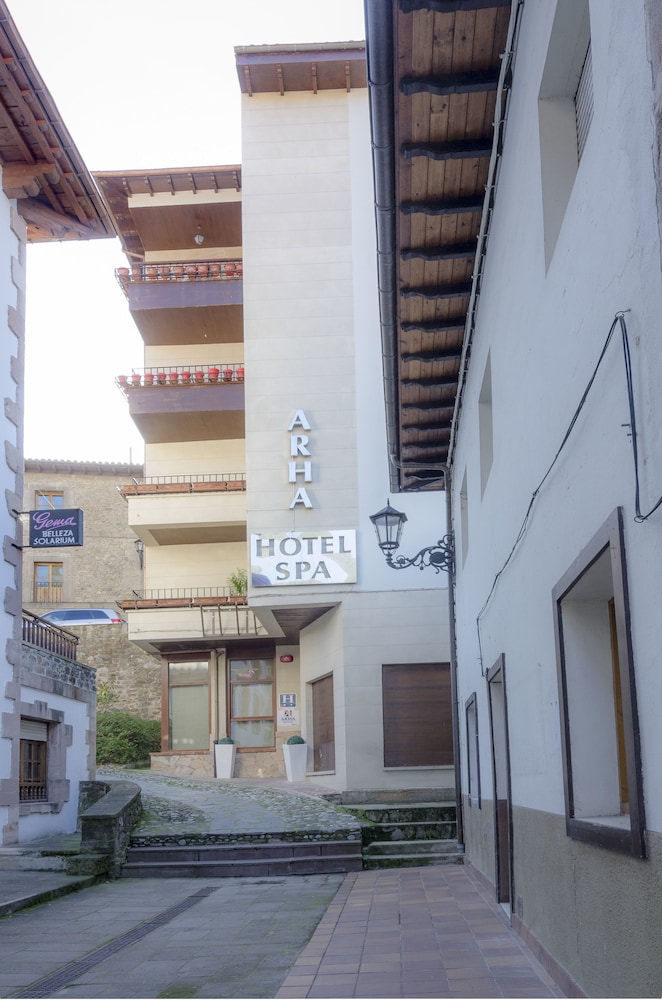 Hotel Spa Arha 30/40