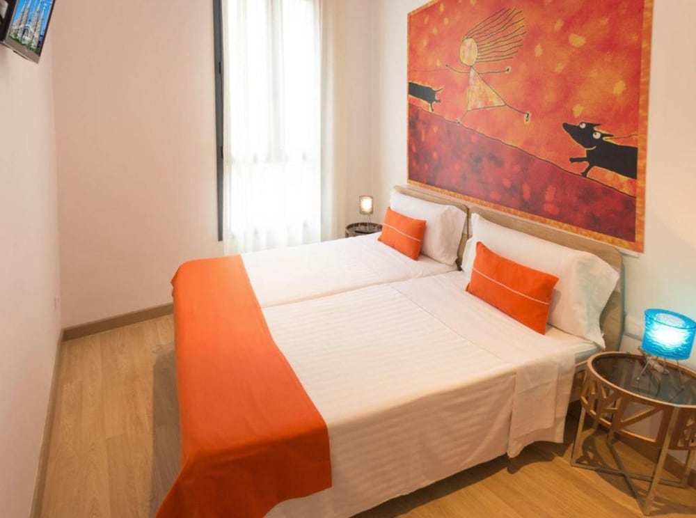 Apartments Hostemplo Suites 10/50