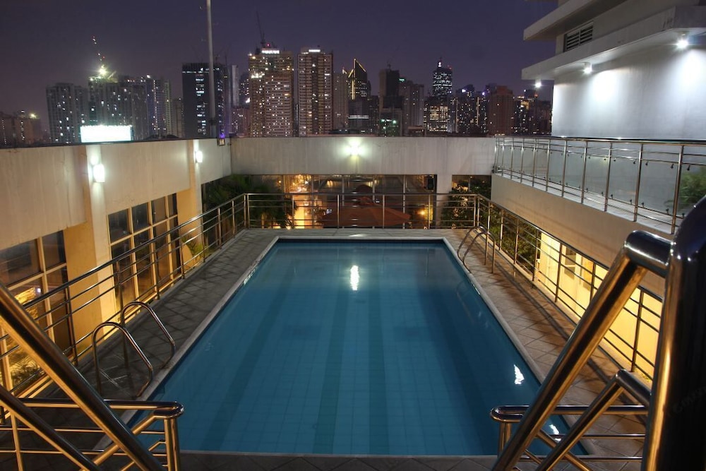 Herald Suites Solana 38/65