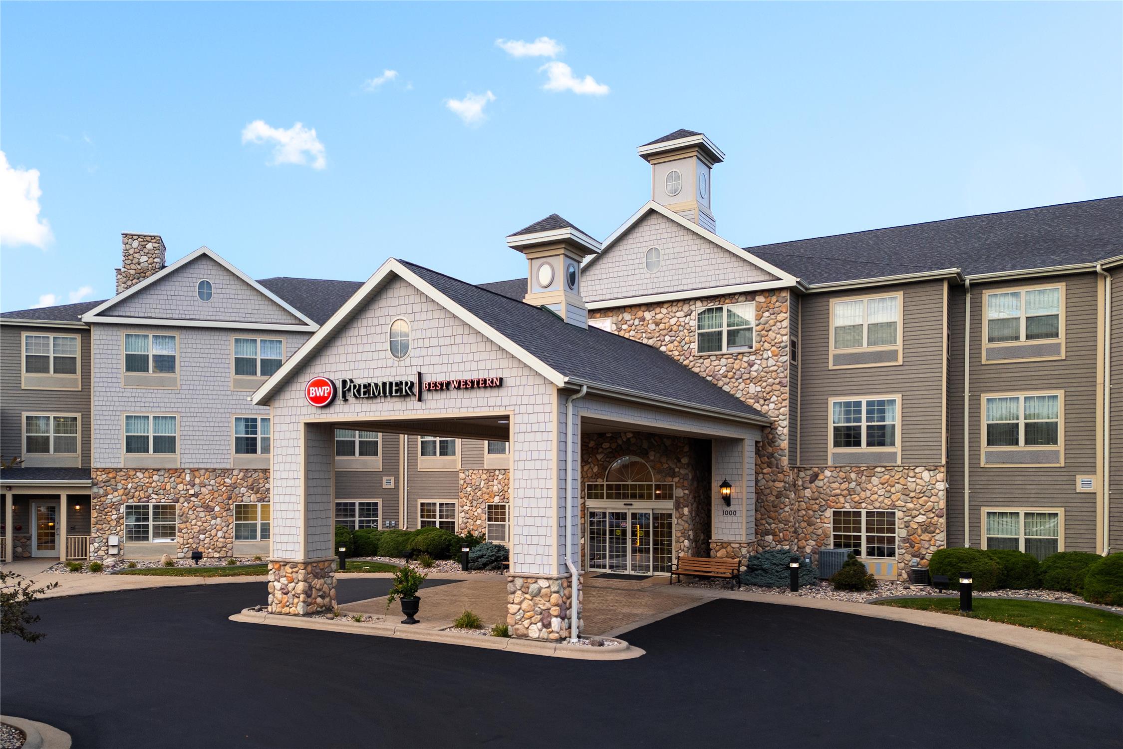 Best Western Premier Bridgewood Resort Hotel 60/60