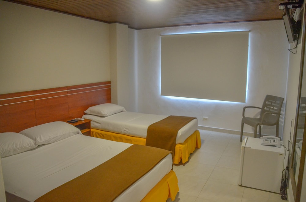 Hotel Portobelo Boulevard 37/61