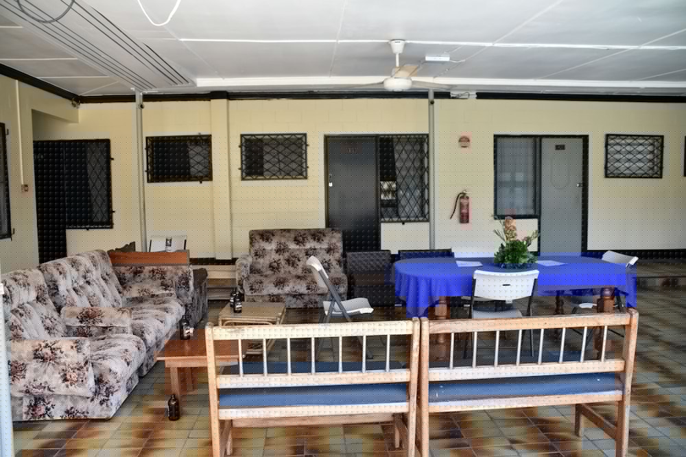 Grand Melanesian Hotel 39/50