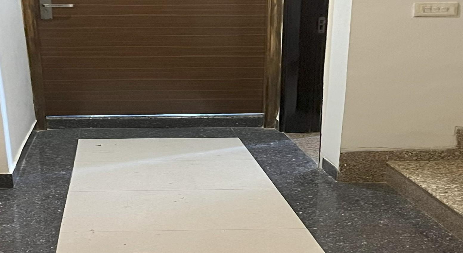 Pacific Inn Huda City Centre Sec 41 16/30