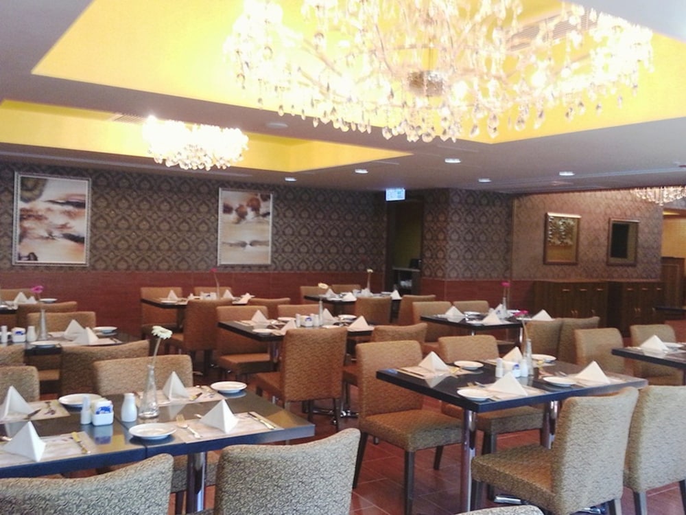 Ramada by Wyndham Hong Kong Grand 47/61