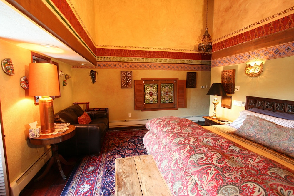 Alpenhof Bed and Breakfast 22/52