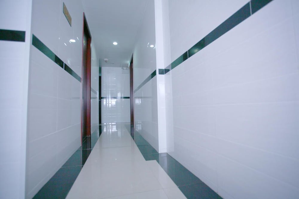 Pay-Less Guest House 30/50