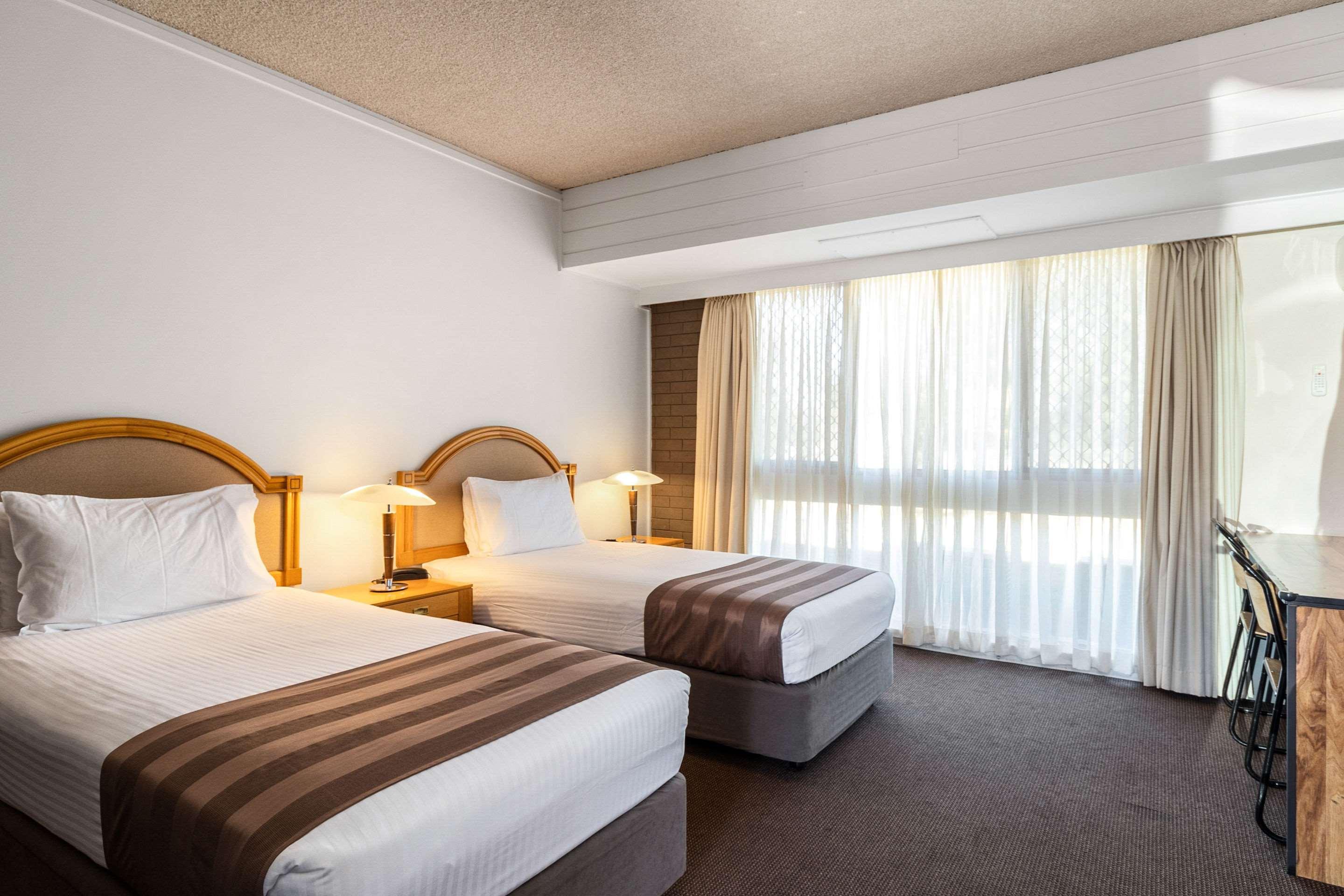 Room, Twin Beds