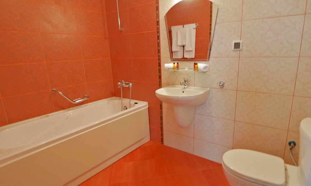 Central West Hotel 26/29