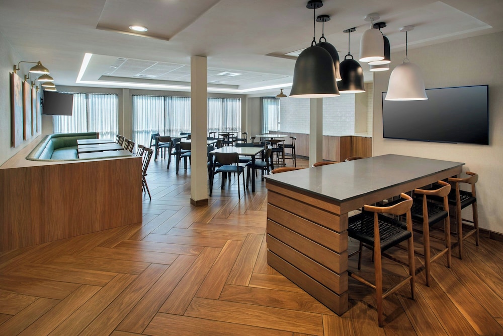 Fairfield Inn Suites By Marriott Somerset 30/40