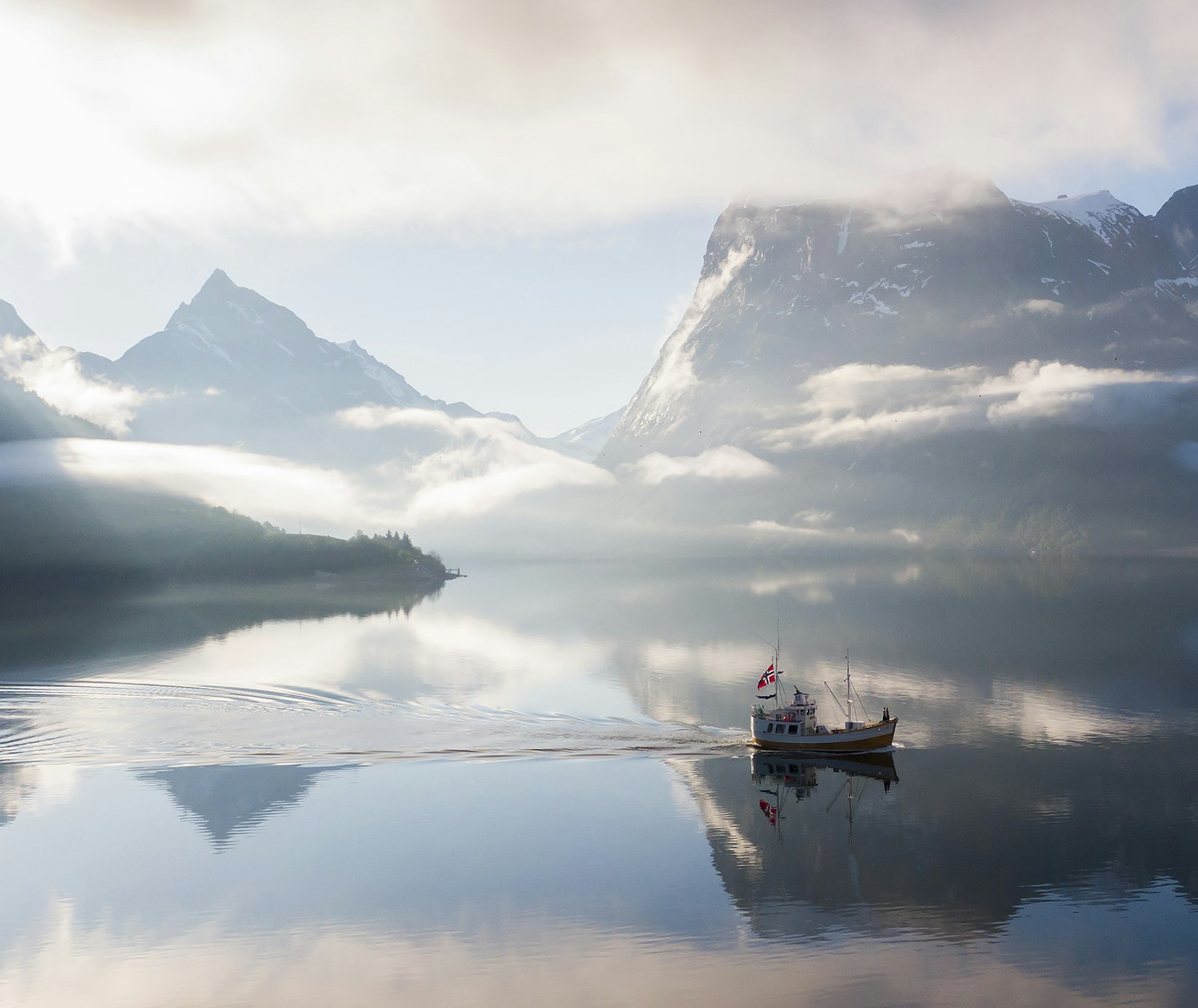 Storfjord Hotel 46/50