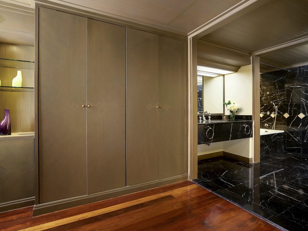 Grand Mercure Bangkok Atrium 38/72