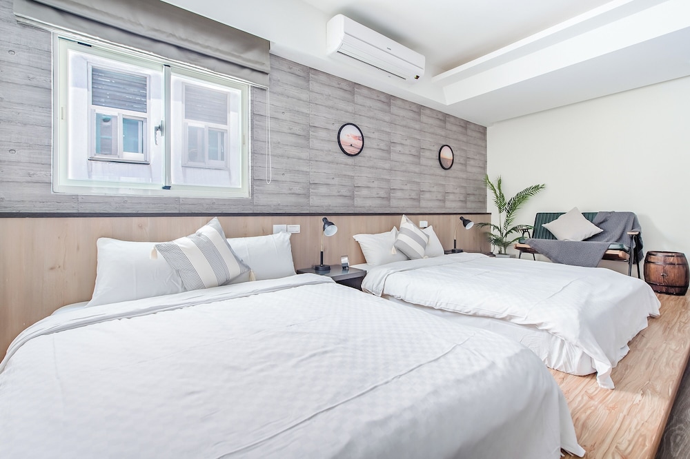 Sea Residences 31/54
